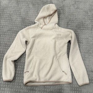 The North face white fleece sweatshirt
Size small